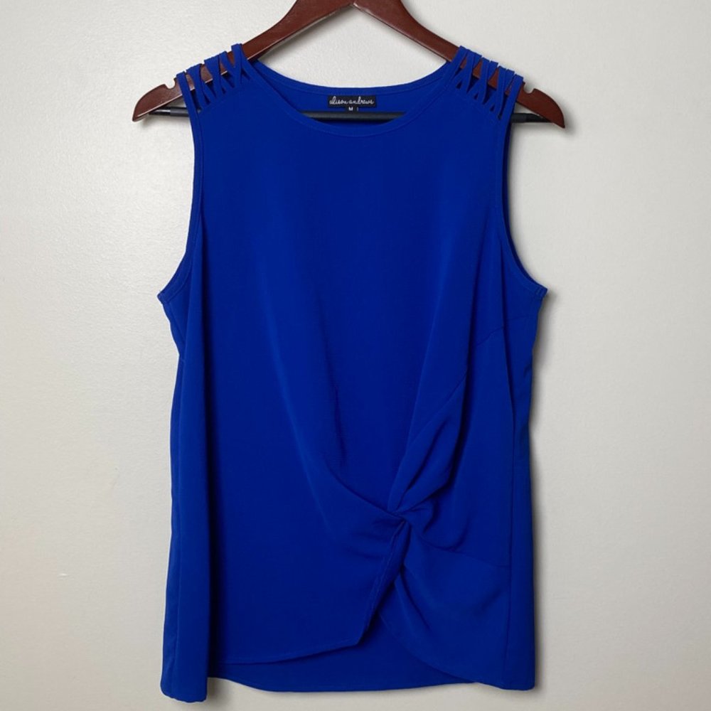 Alison Andrews sleeveless blouse size M